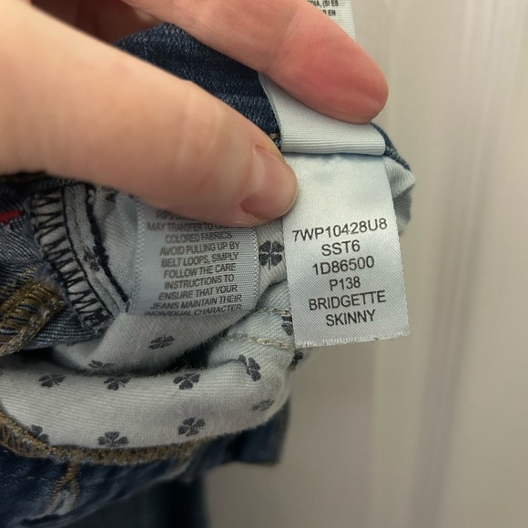 Lucky Brand Bridgette Skinny. Button Fly 6/28 Ankle jeans. Denim. - Picture 9 of 11